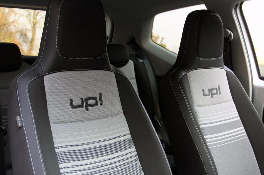  Volkswagen up! 2011 года  (фото 127 из 173)